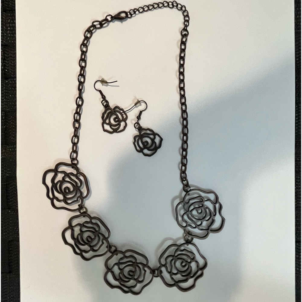 New Bronze Necklace and Earrings